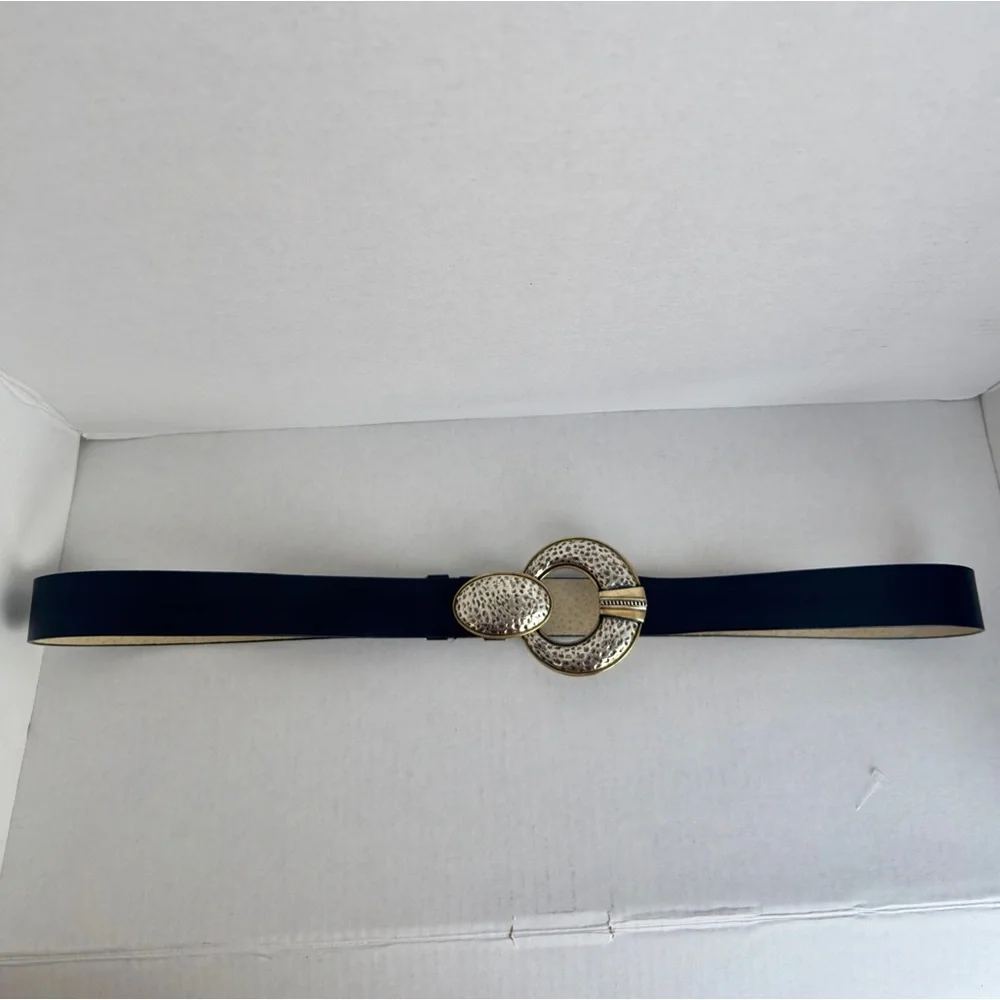 Chico’s Black Leather Slouch Belt Hammered Metal M/L